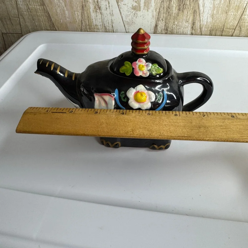 Vintage Black Elephant Teapot Ceramic Floral Design with Lid‎ Unique Collectible